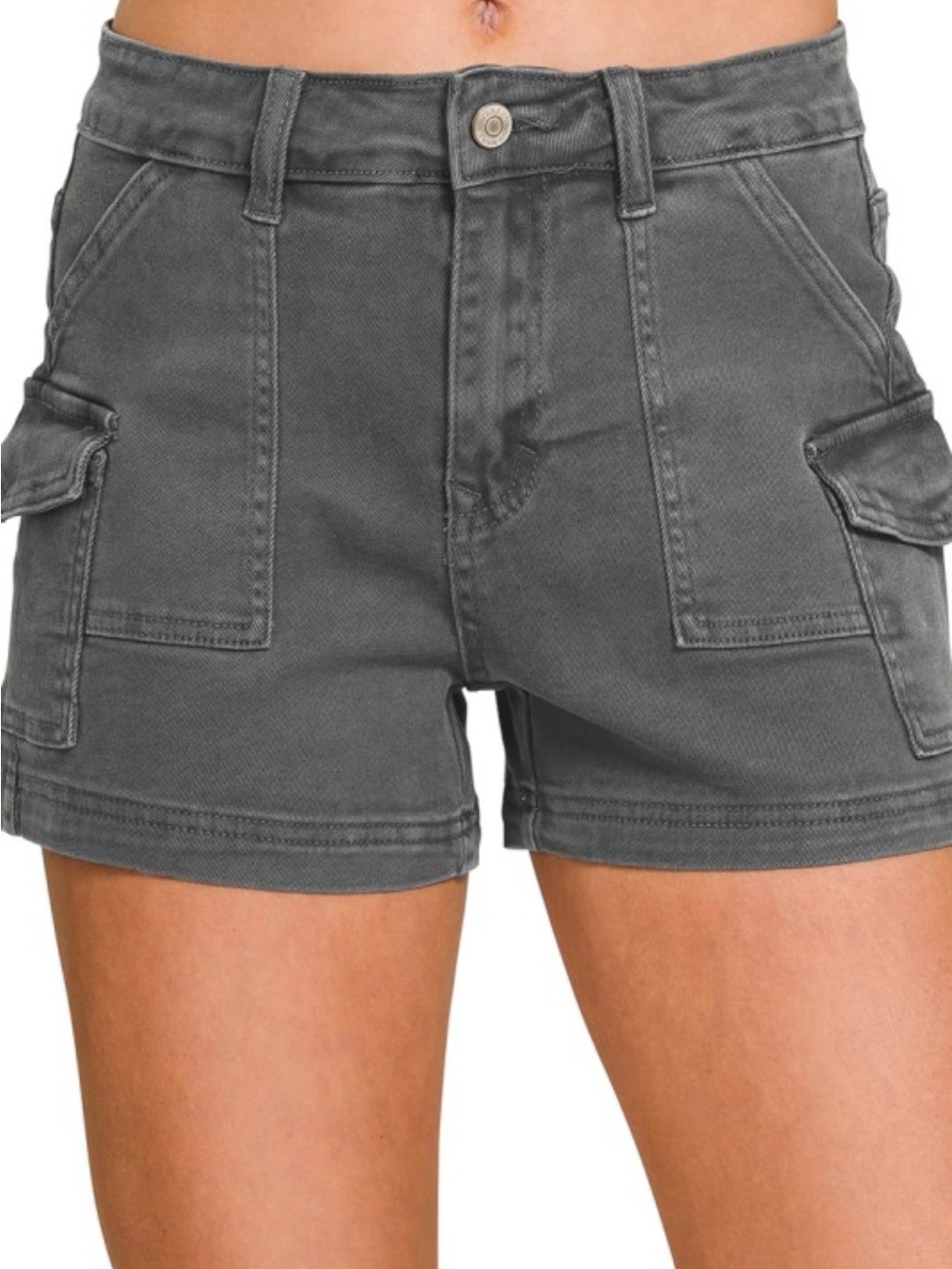 Women’s Mid-Rise Gray Jean Cargo Medium